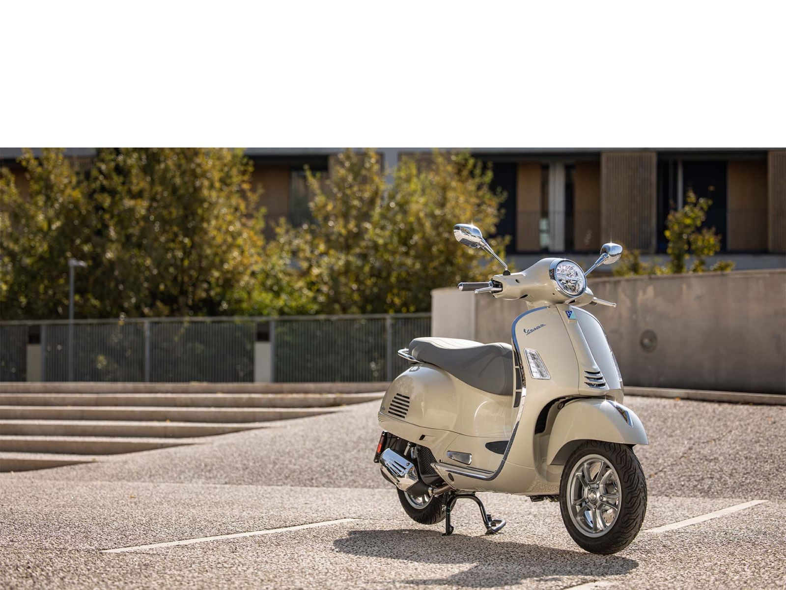 Мотороллер VESPA GTS 125, 2023, бежевый